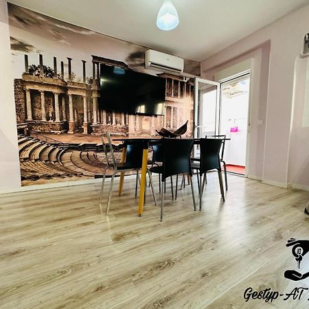 Imperium Apartamentos Centro Parking Gratis Mérida Eksteriør bilde