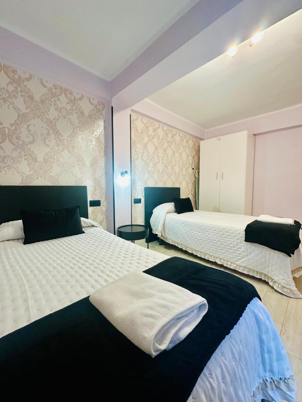 Imperium Apartamentos Centro Parking Gratis Mérida Eksteriør bilde