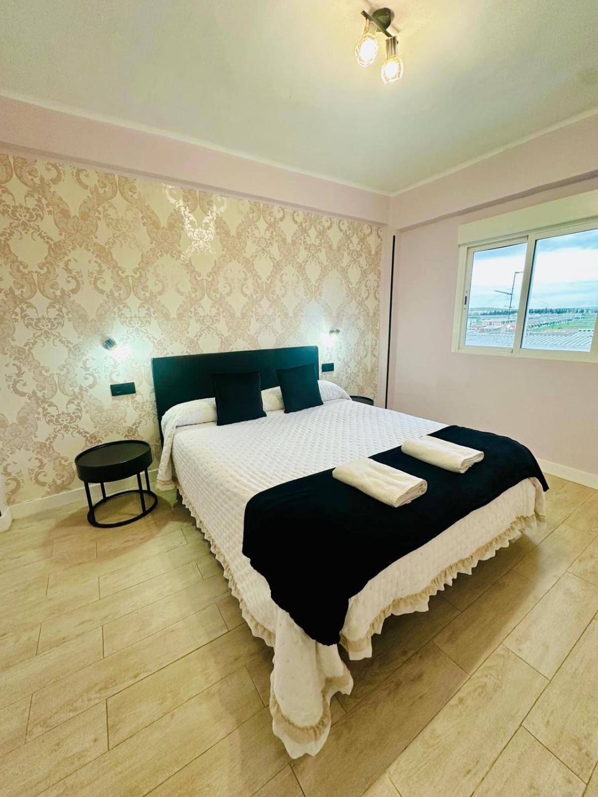 Imperium Apartamentos Centro Parking Gratis Mérida Eksteriør bilde